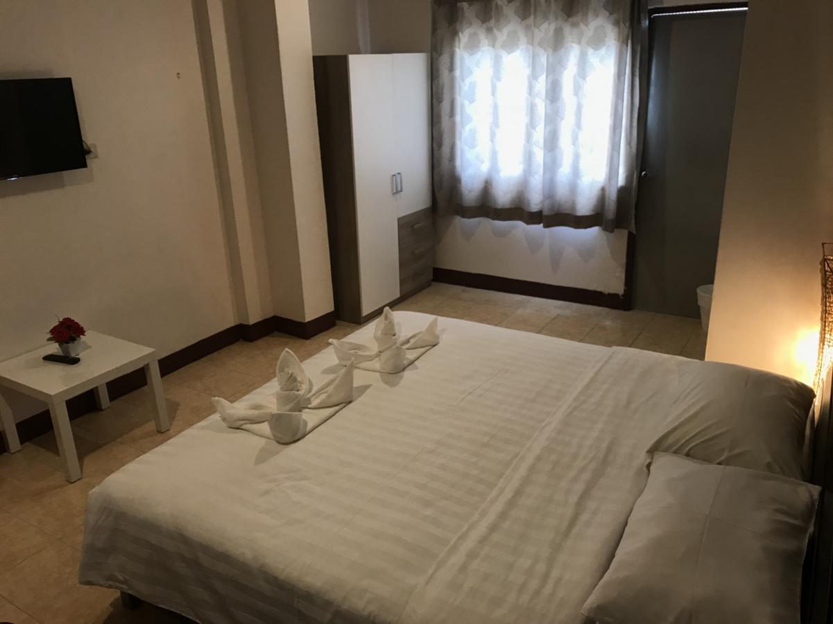 Ferb Guest House Patong Eksteriør billede