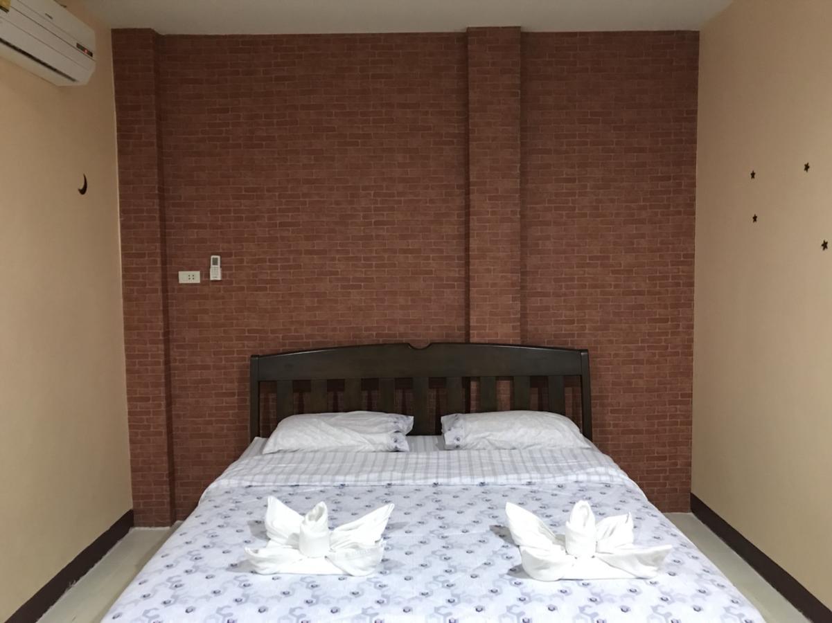 Ferb Guest House Patong Eksteriør billede