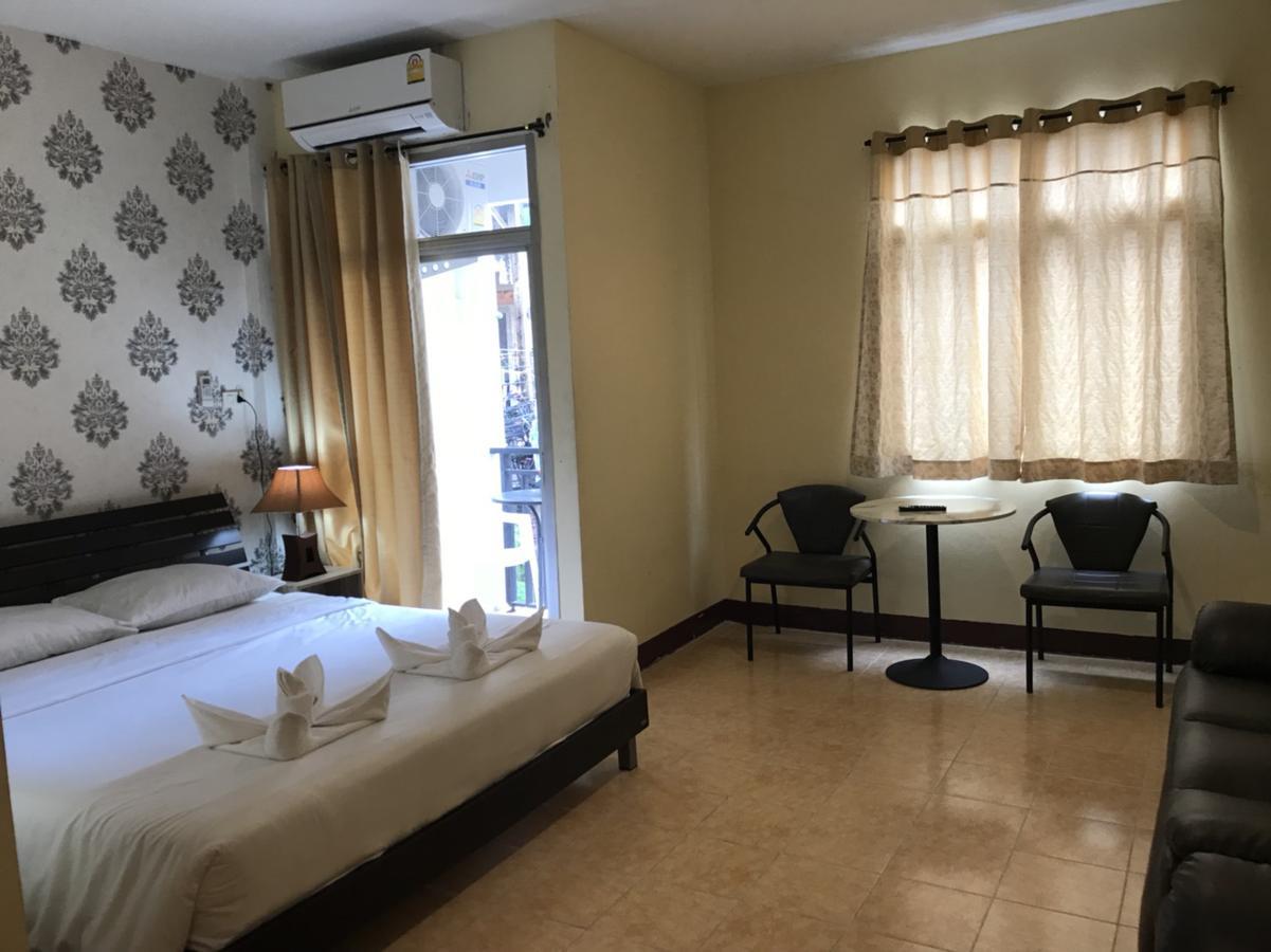 Ferb Guest House Patong Eksteriør billede