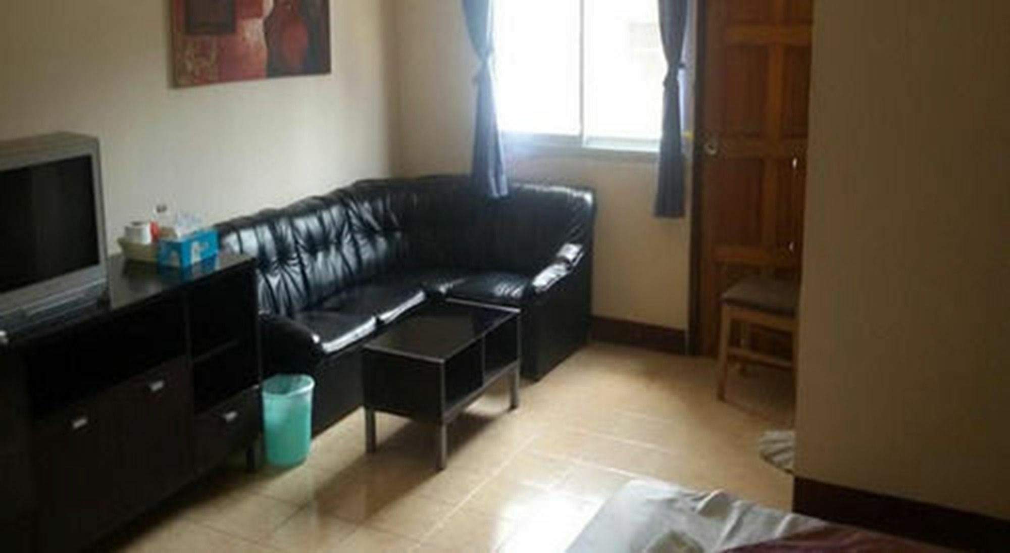 Ferb Guest House Patong Eksteriør billede